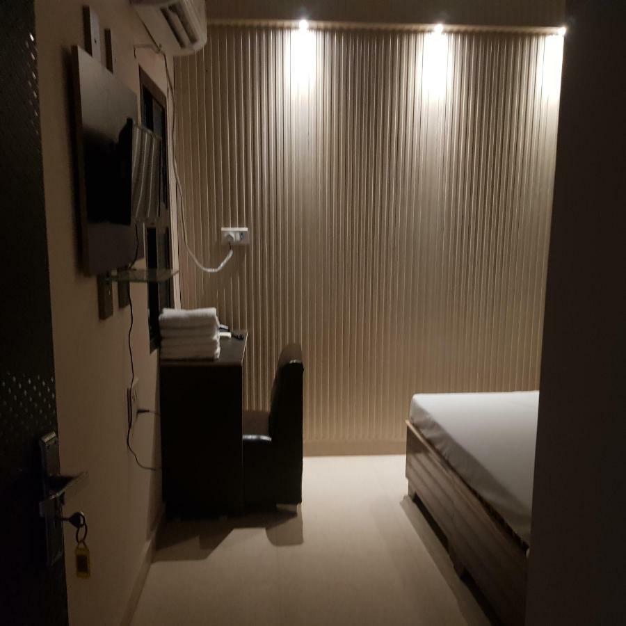 Hotel Varanasi Ganges Экстерьер фото