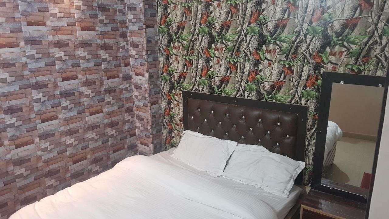 Hotel Varanasi Ganges Экстерьер фото