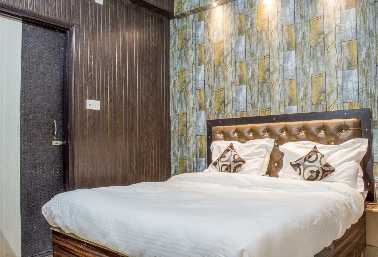 Hotel Varanasi Ganges Экстерьер фото